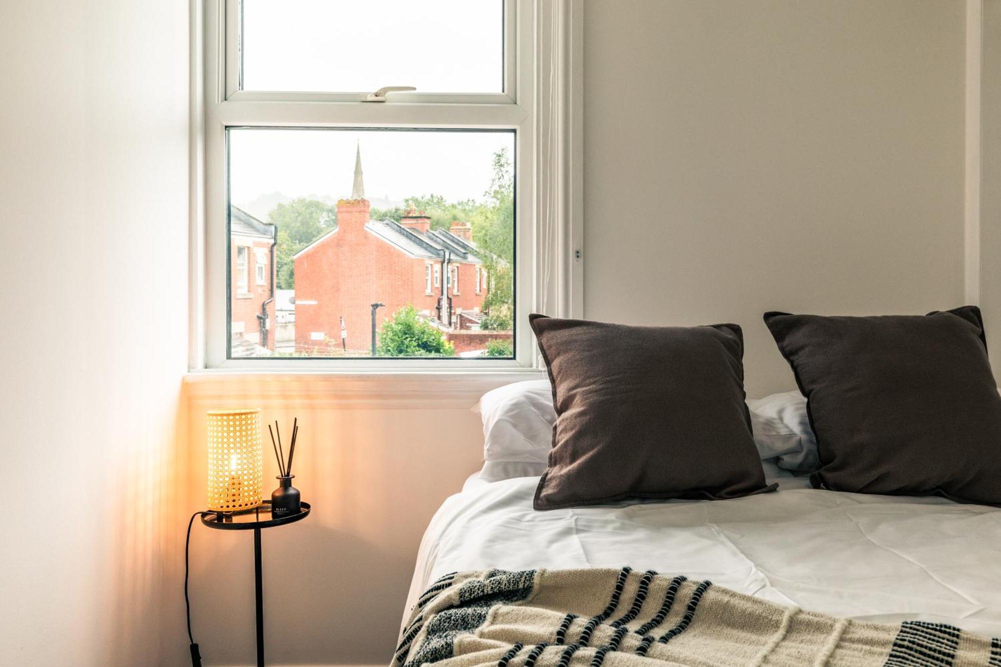 The Broadway Bath - 2 Bedrooms With Parking, Central Bath Exteriér fotografie